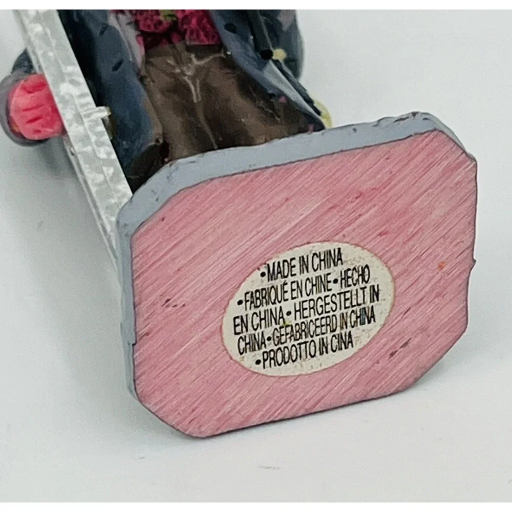 Lemax Christmas Village Chimney Sweep Figurine 32148